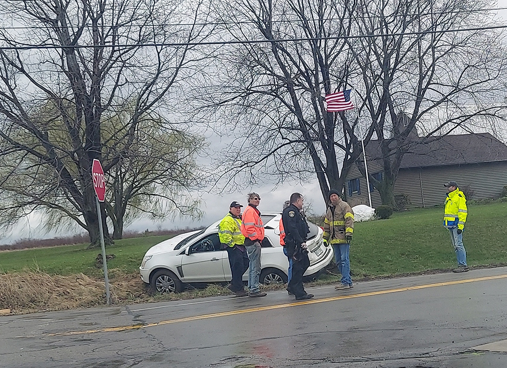 Crews respond to crash in Sheridan News, Sports, Jobs Observer Today
